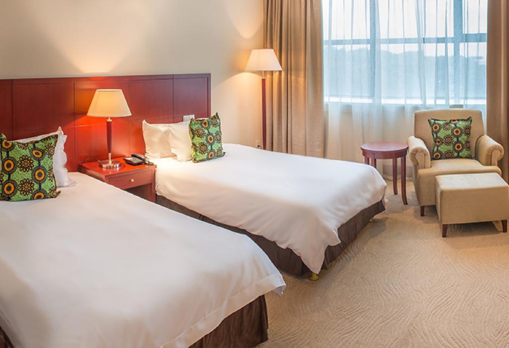 President Hotel At Umodzi Park Лілонґве Номер фото