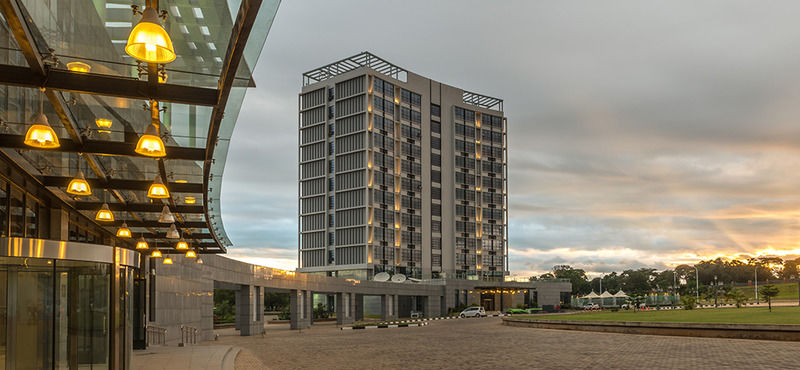 President Hotel At Umodzi Park Лілонґве Екстер'єр фото